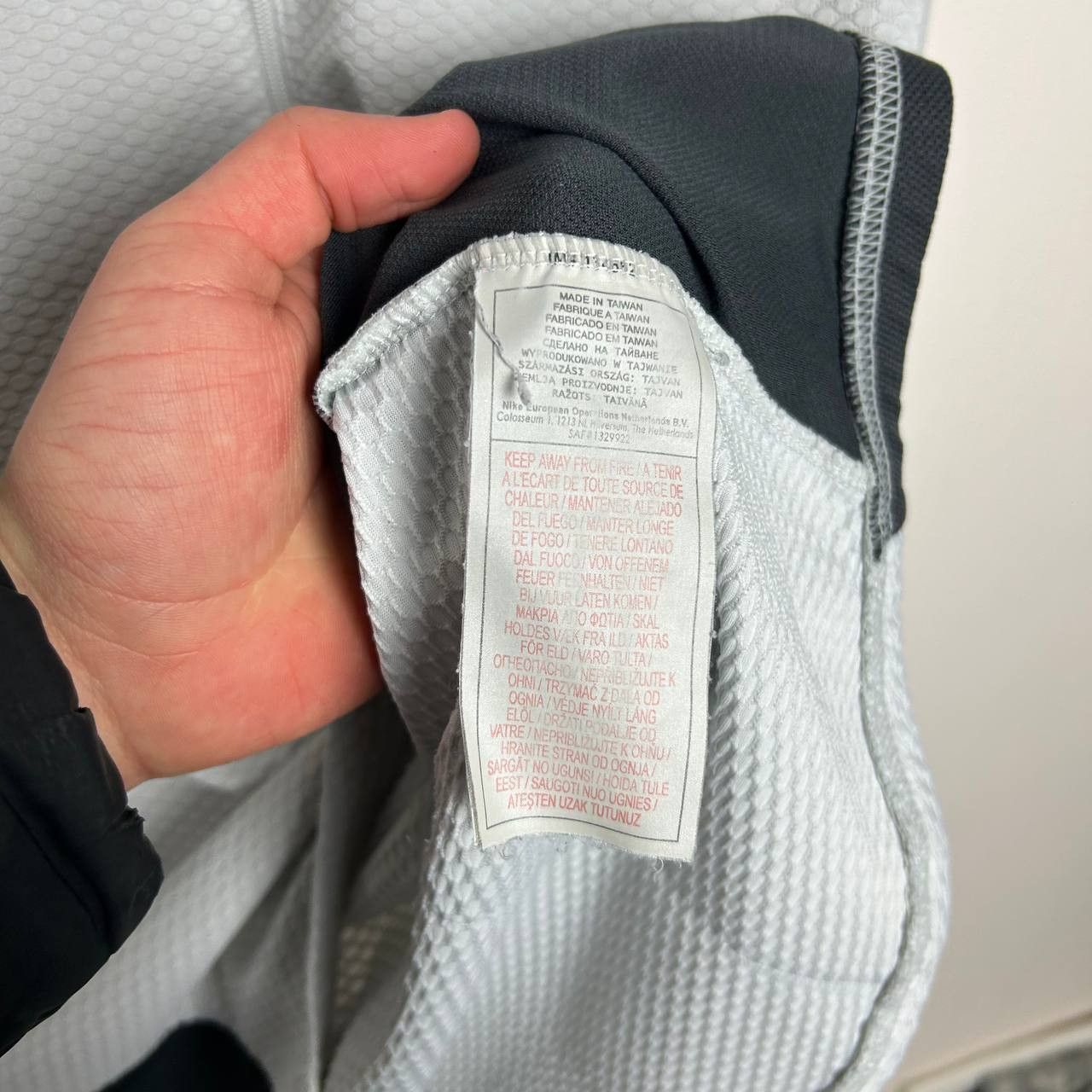 Nike ACG Vintage Nike ACG Small logo Sport Cycling Zip longsleeve Size US L / EU 52-54 / 3 - 9 Thumbnail
