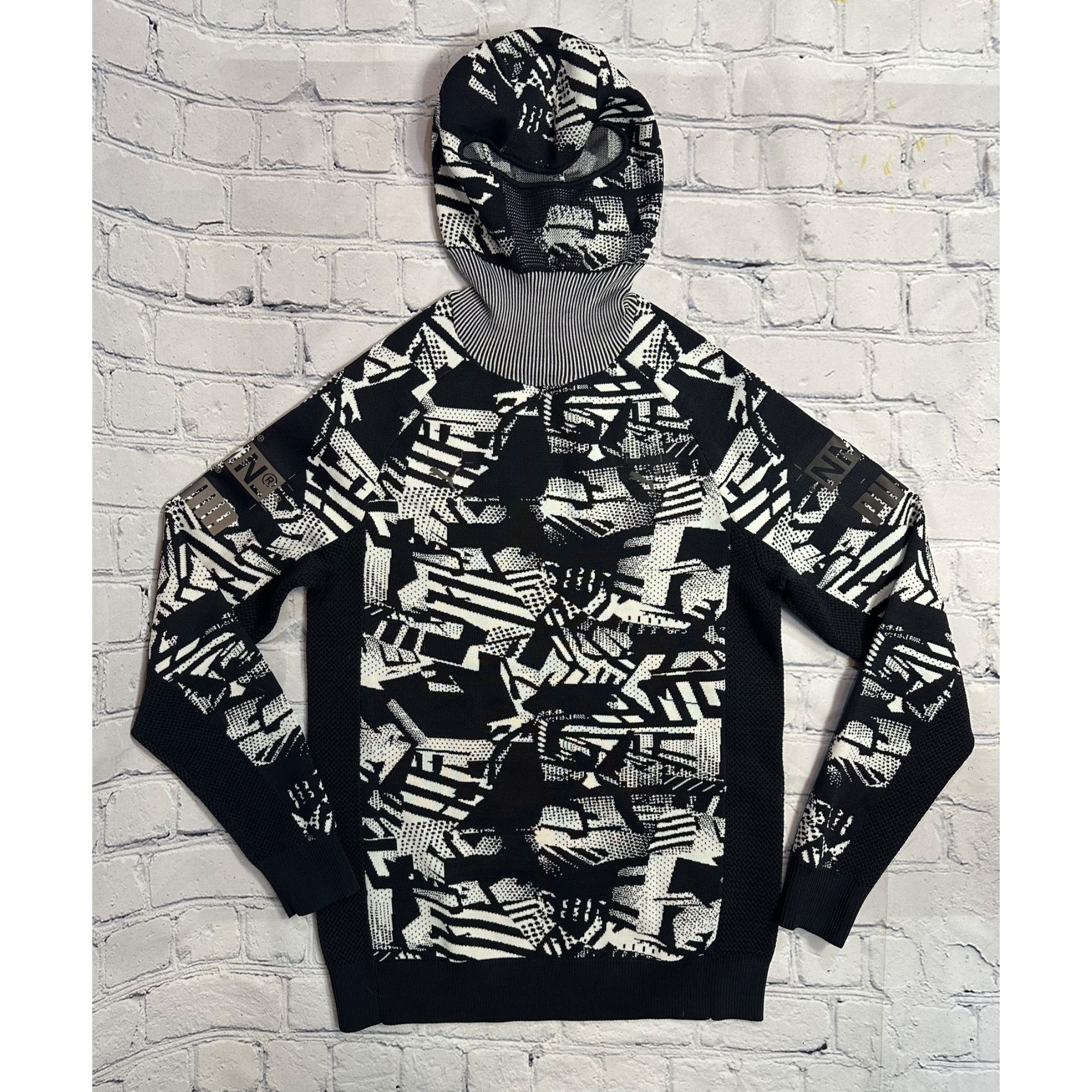 Nemen × Puma PUMA x NEMEN SCUBA KNIT MENS LONG SLEEVE SWEATSHIRT Size US M / EU 48-50 / 2 - 1 Thumbnail