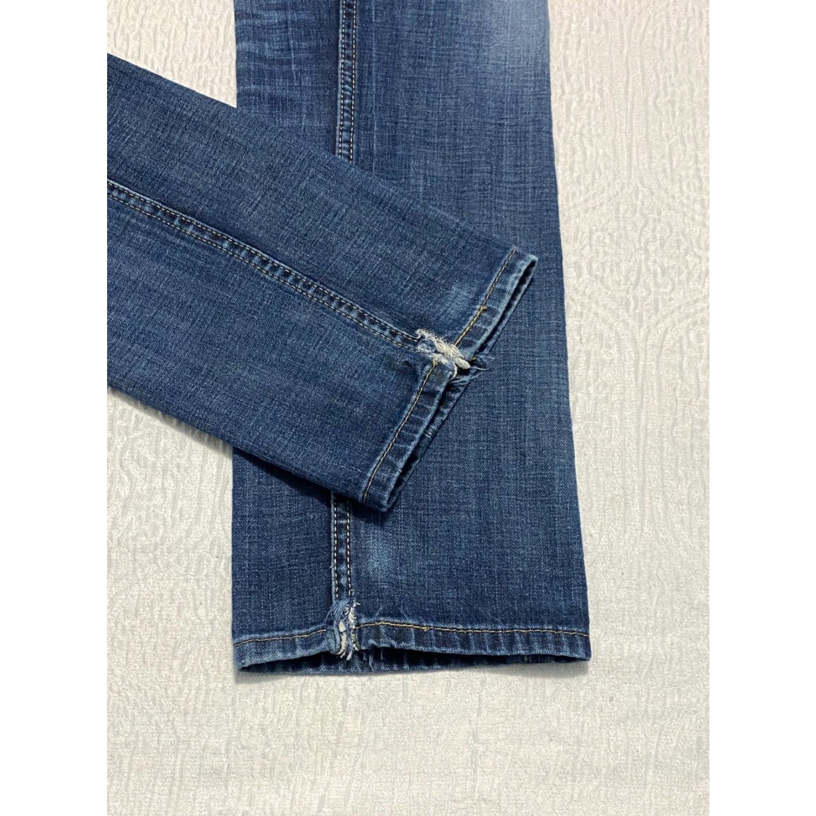 Levi's Levi's 513 Slim Straight Jeans Men's Blue 34×32 Denim 5-Pocket Regular Slim Medium Wash + Logo Size US 34 / EU 50 - 4 Thumbnail
