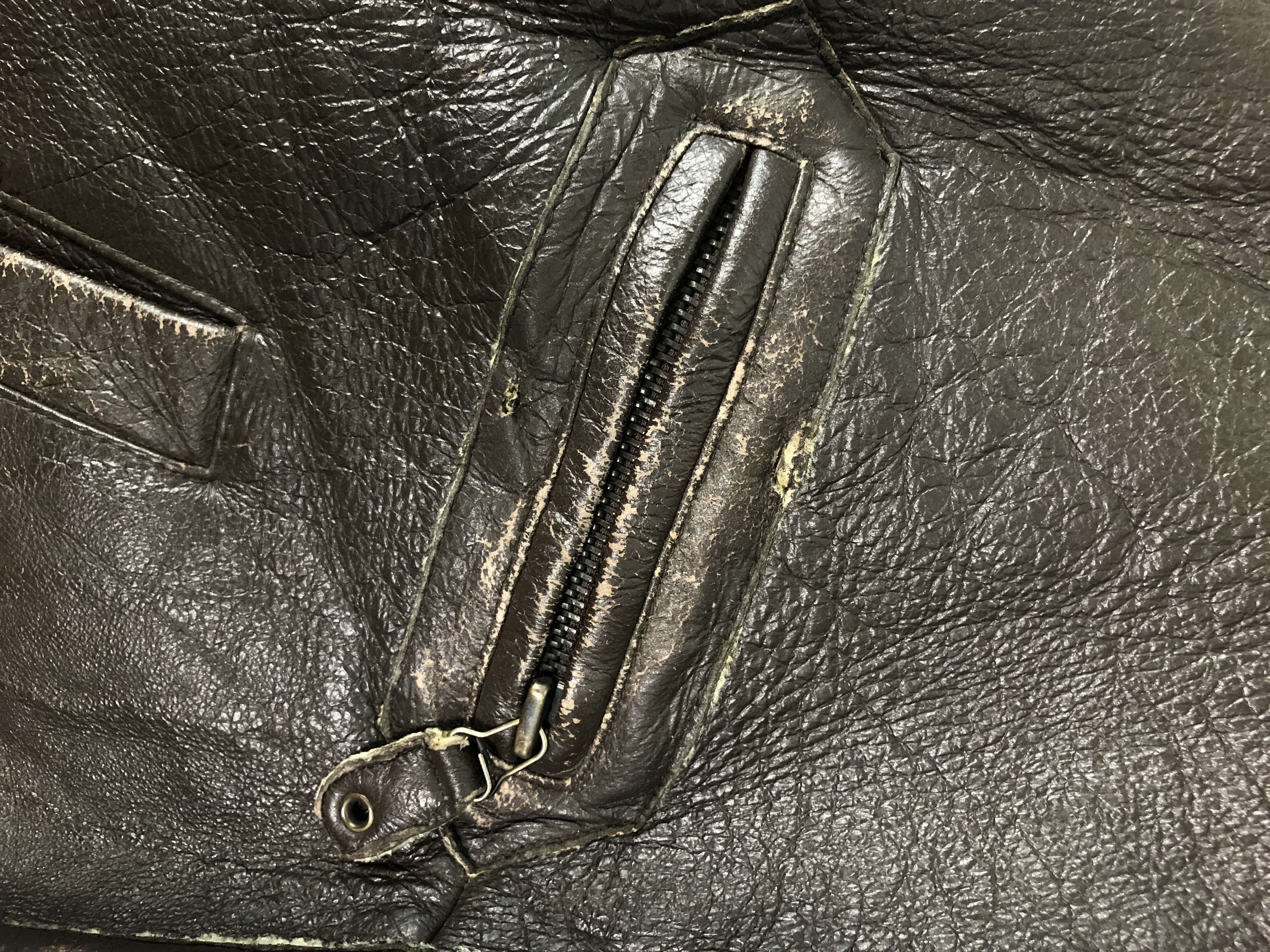 Vintage RARE🔥80’S POINT B3 SHEARLING SHEEPSKIN AVIATOR TURKEY MADE Size US L / EU 52-54 / 3 - 9 Thumbnail
