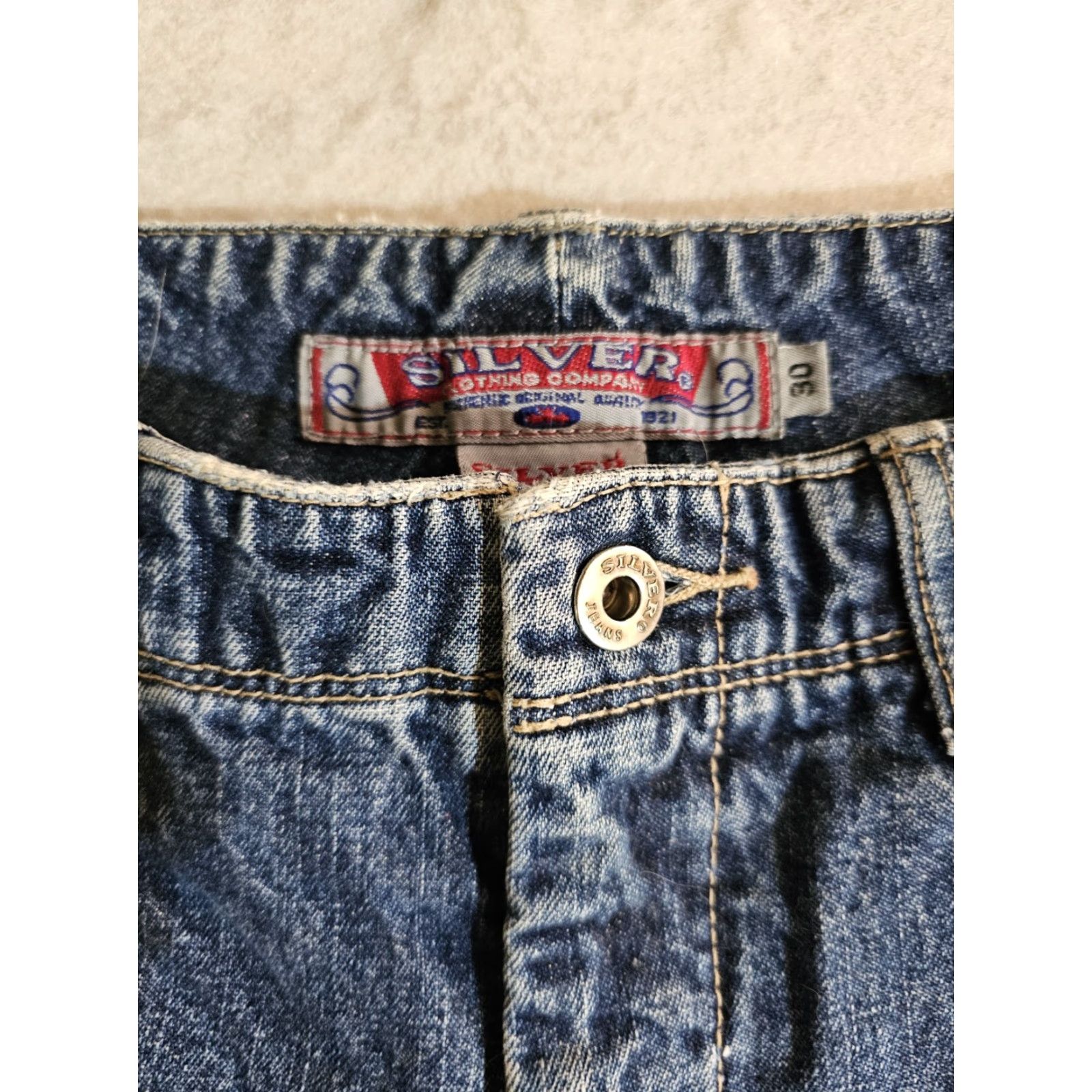 Silver Jeans Co. VINTAGE Silver Jeans Women's Jeans Blue Flare Bell Bottom 90s Faded Denim Size 30x33 Size 30" / US 8 / IT 44 - 3 Thumbnail