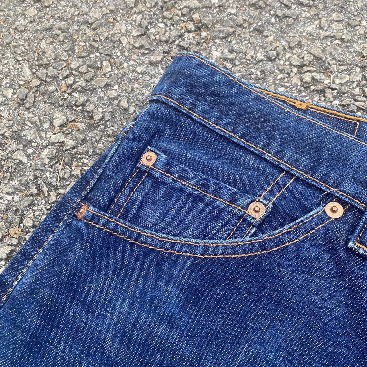 Levi's Vintage Levis 517 Bootcut Denim Jeans Size US 32 / EU 48 - 11 Thumbnail