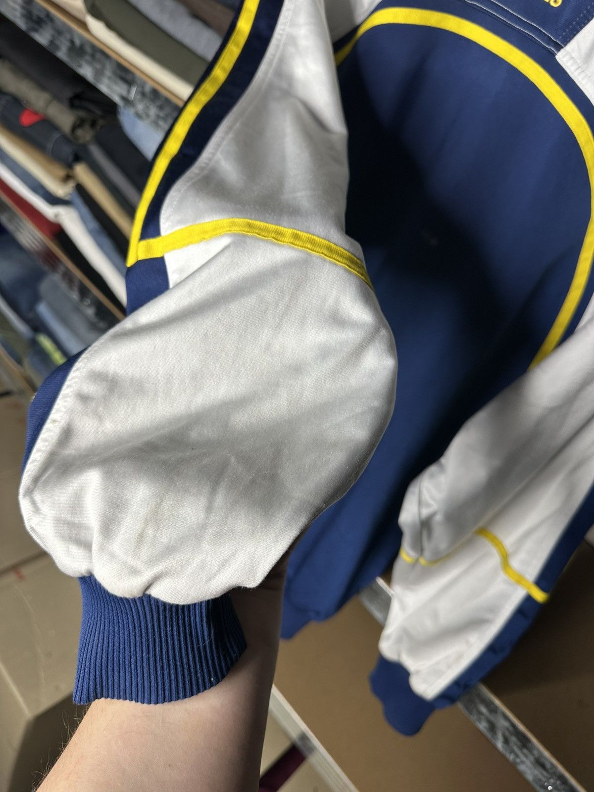 Adidas Vintage Adidas Track Jacket Stripe Performance Logo Size M Size US M / EU 48-50 / 2 - 11 Thumbnail