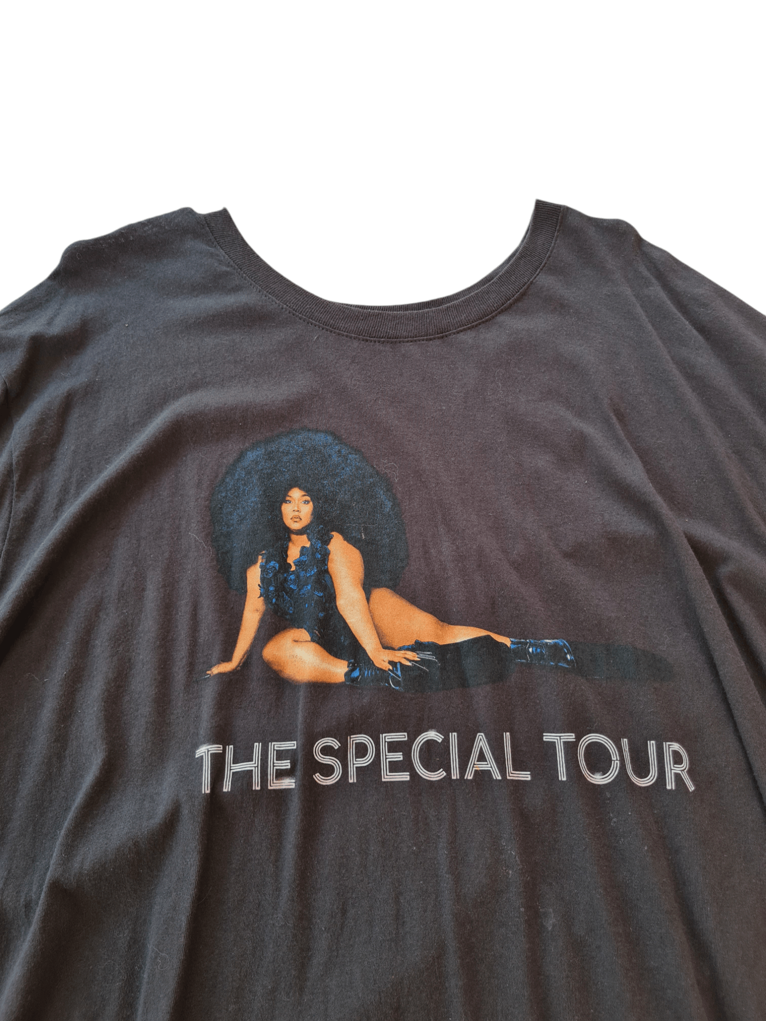 Band Tees × Vintage Vintage Y2K Lizzo Special Tour Tee Size US XL / EU 56 / 4 - 3 Thumbnail