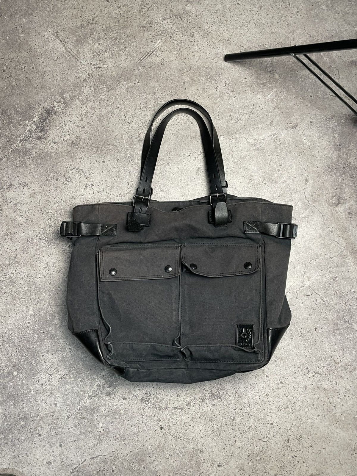 Belstaff Belstaff Faded Leather Messenger Shoulder Bag Size ONE SIZE - 1 Thumbnail