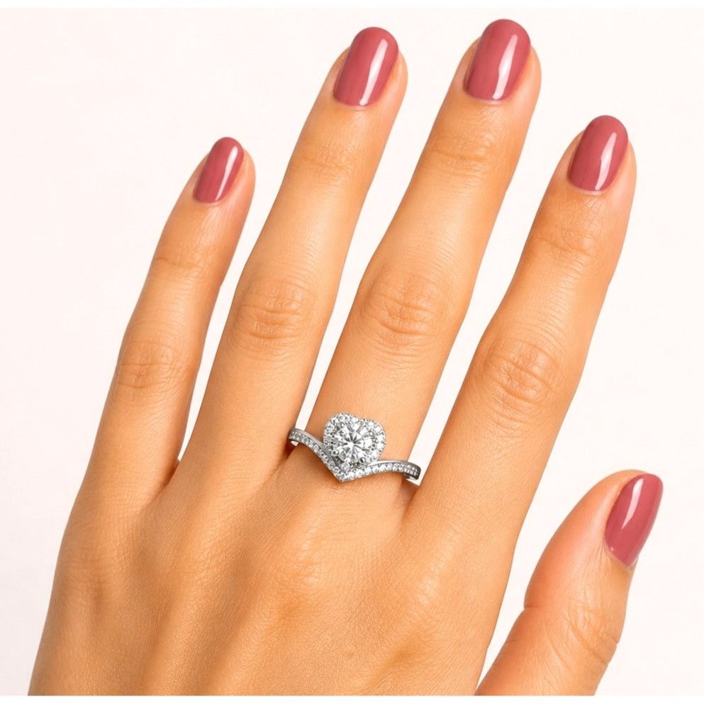 Other 1 carat Moissanite Heart Shaped Cut Ring 8 Size ONE SIZE - 2 Thumbnail