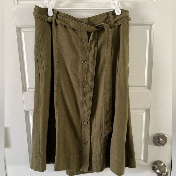 Talbots Talbots Classic Button Front Neutral Olive Green A Line Knee Size 30" / US 8 / IT 44 - 7 Thumbnail