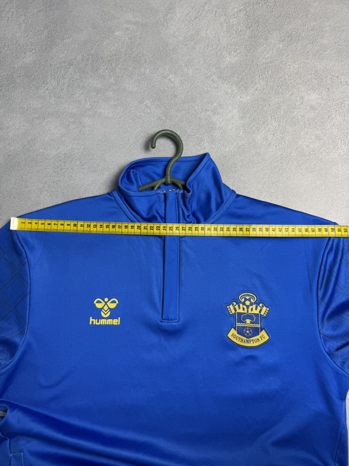 Hummel Southampton 2021 2022 Training Football Soccer Track Top Size US S / EU 44-46 / 1 - 11 Thumbnail