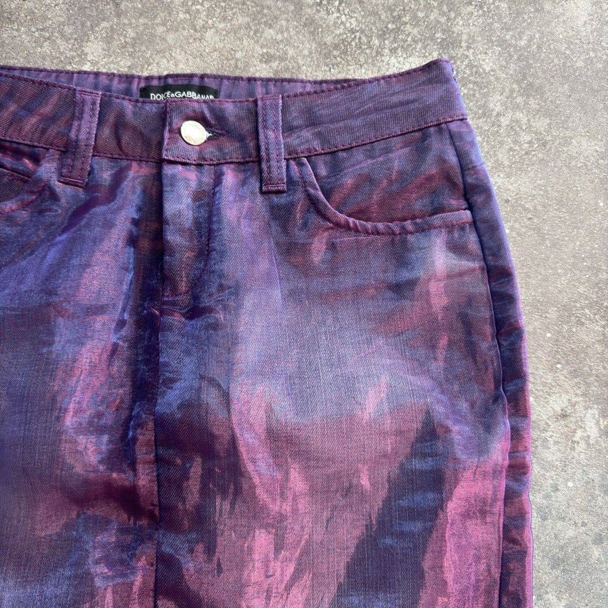 Dolce & Gabbana D&G Dolce & Gabbana Vintage Shined Y2K Skirt Size 27" / US 4 / IT 40 - 7 Thumbnail