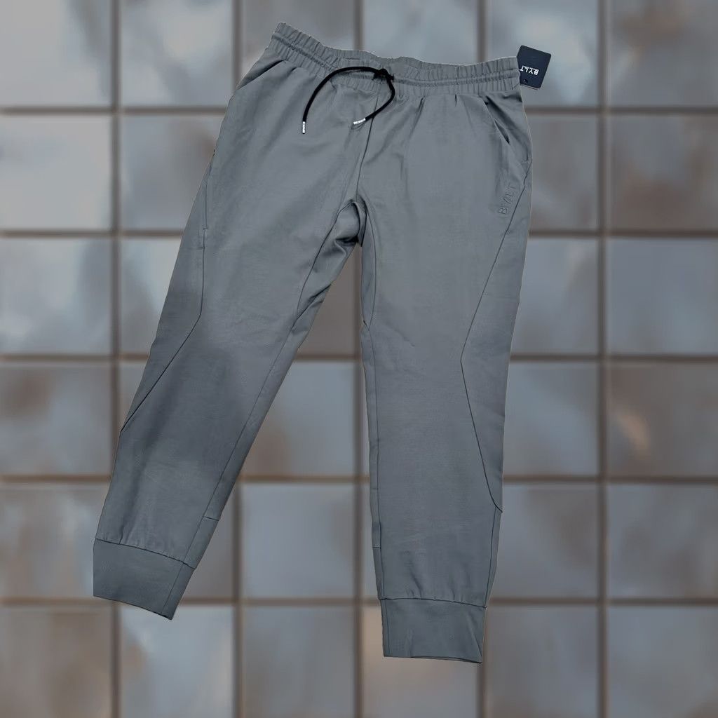 Asics BYLT Jogger Pants Men 3XL Gray NWT Activewear Athletic Performance Tapered Drawstring Pants Size US 39 - 1 Thumbnail