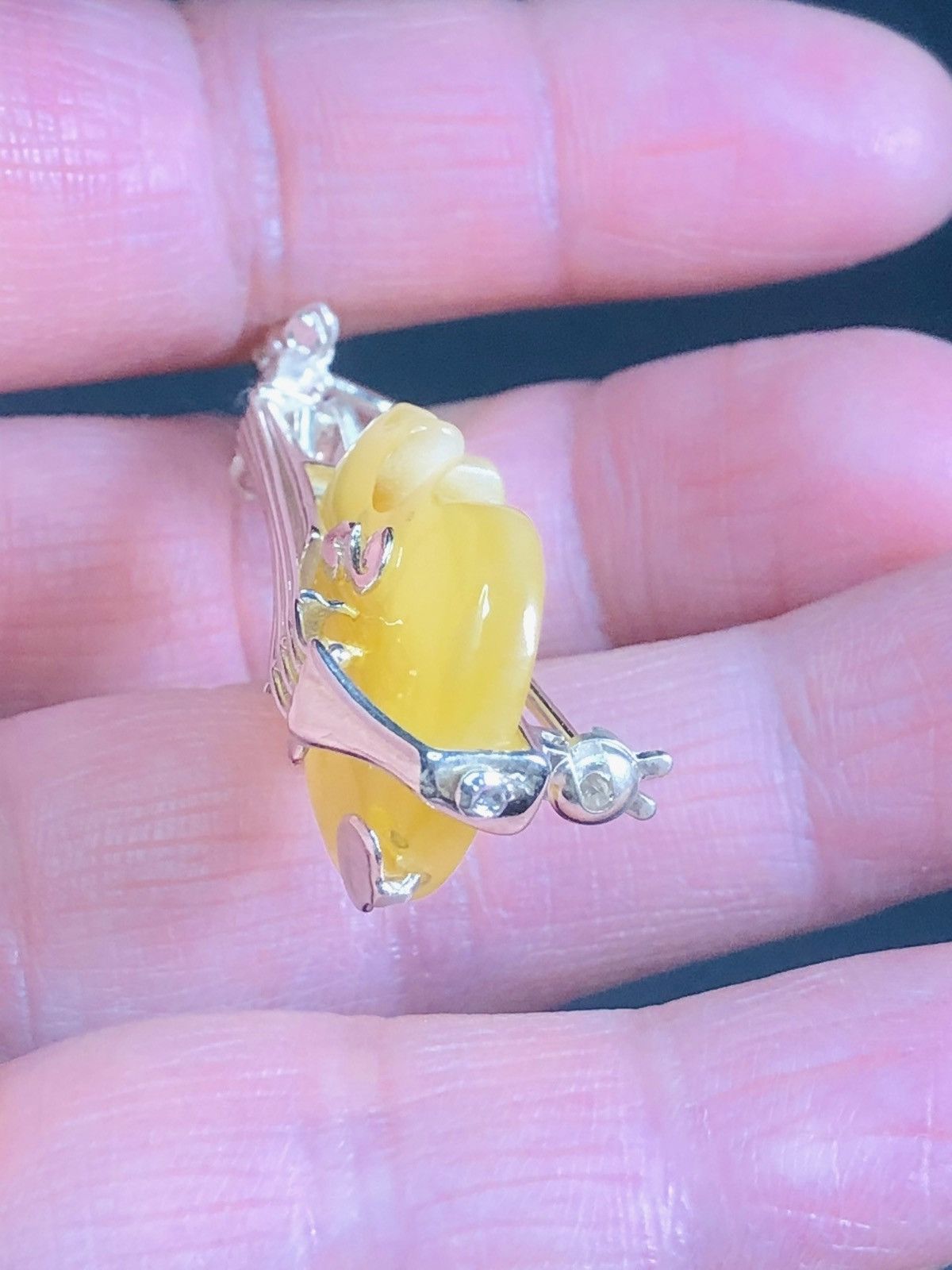 Other Handmade Genuine Baltic Yellow Amber Brooch/Pendant Size ONE SIZE - 6 Thumbnail
