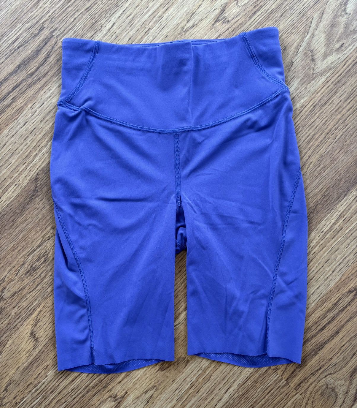 Lululemon Lululemon Workout Shorts Size 27" / US 4 / IT 40 - 1 Thumbnail