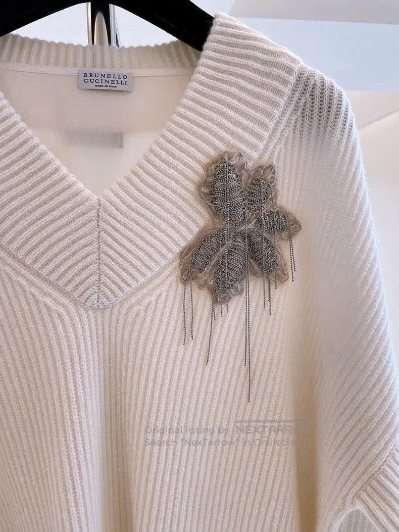 Other Brunello Cucinelli Beaded Flower Decorated White Cashmere Size XXS / US 00 / IT 34 - 3 Thumbnail