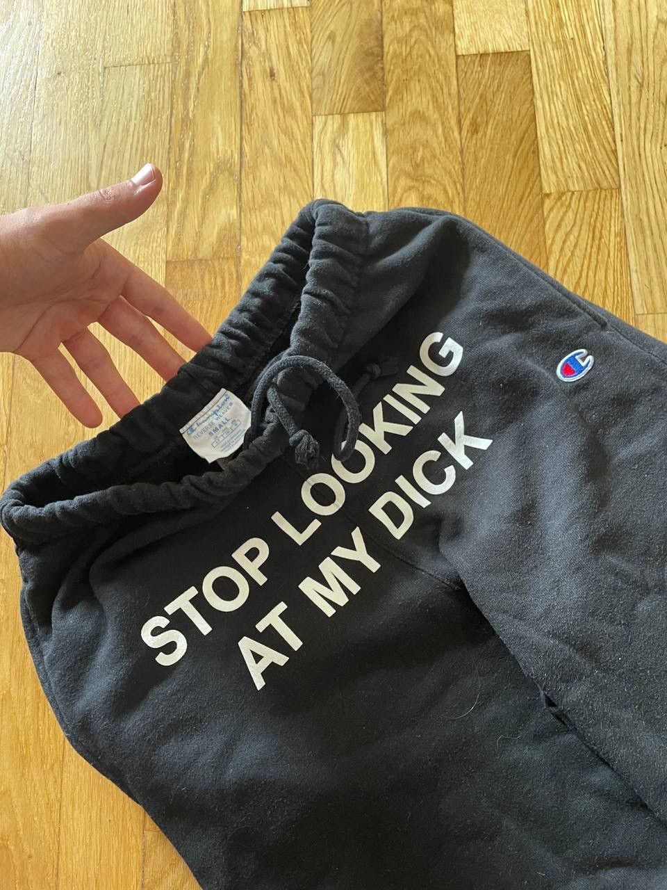 Champion 🔥VINTAGE CHAMPION “STOP LOOKING AT MY DICK PANTS”🔥 Size US 30 / EU 46 - 4 Thumbnail