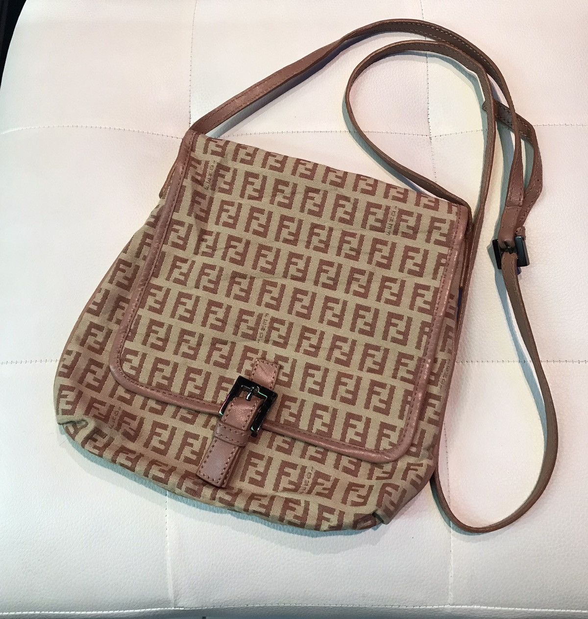 Fendi Fendi Size ONE SIZE - 1 Thumbnail