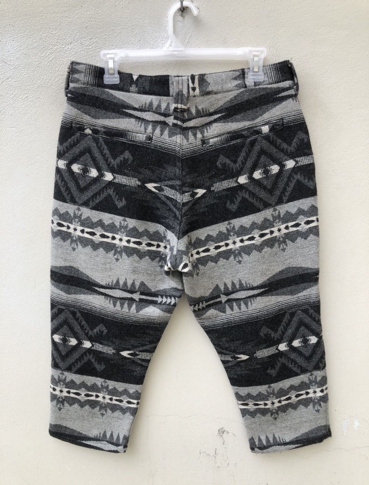 Japanese Brand Rehacer Japan Native Navajo Wool Cropped Pant Size US 30 / EU 46 - 13 Thumbnail