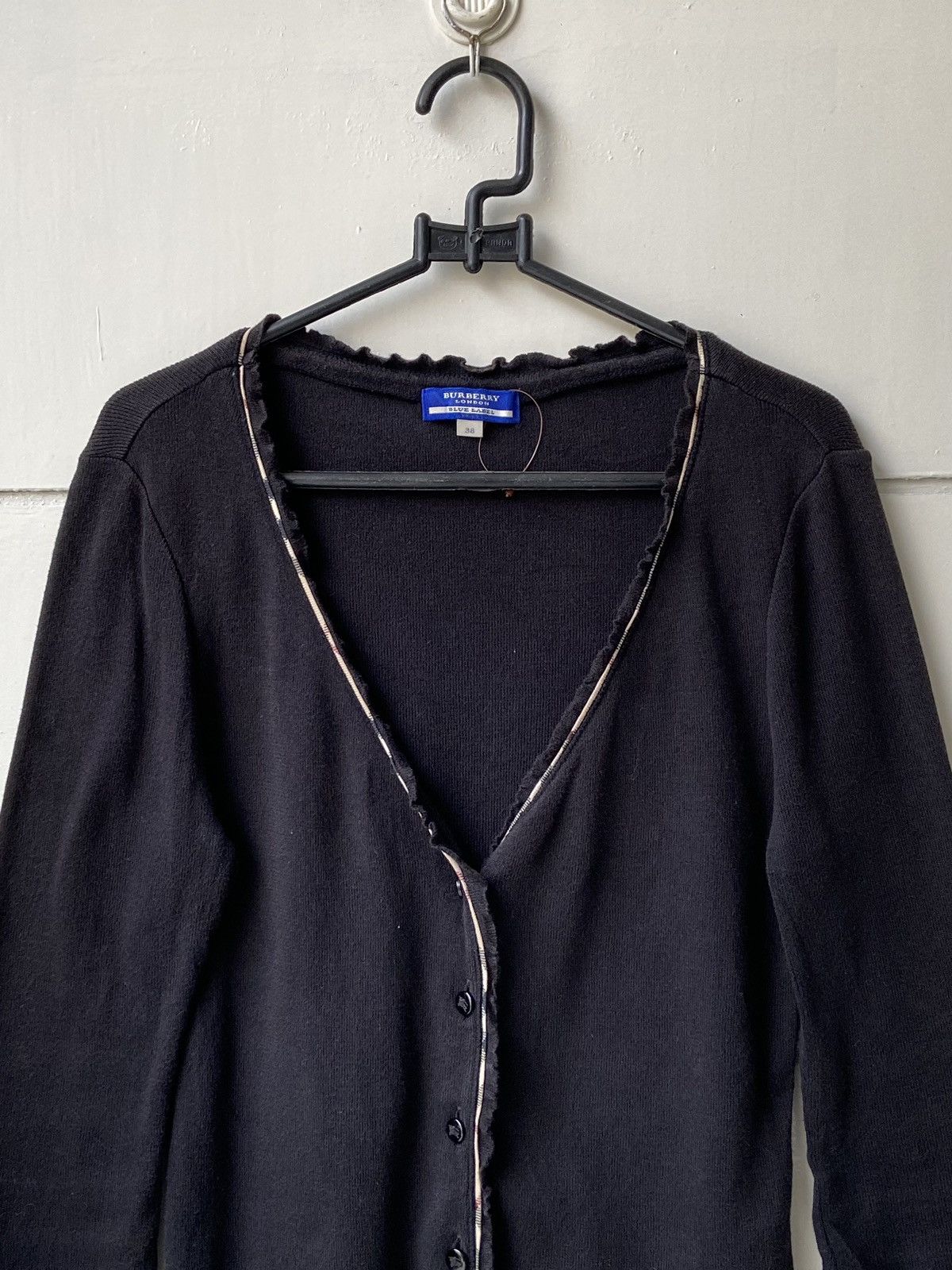 Burberry BURBERRY LONDON Black Cardigan Size US XS / EU 42 / 0 - 2 Thumbnail