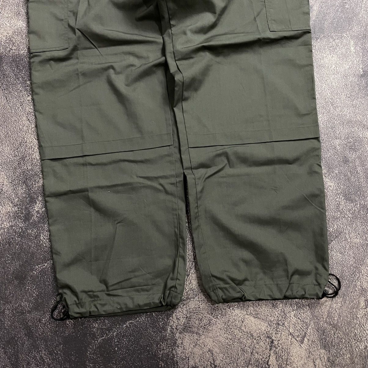 Japanese Brand Japanese Brand Nylon Cargo Pants Size US 36 / EU 52 - 5 Thumbnail