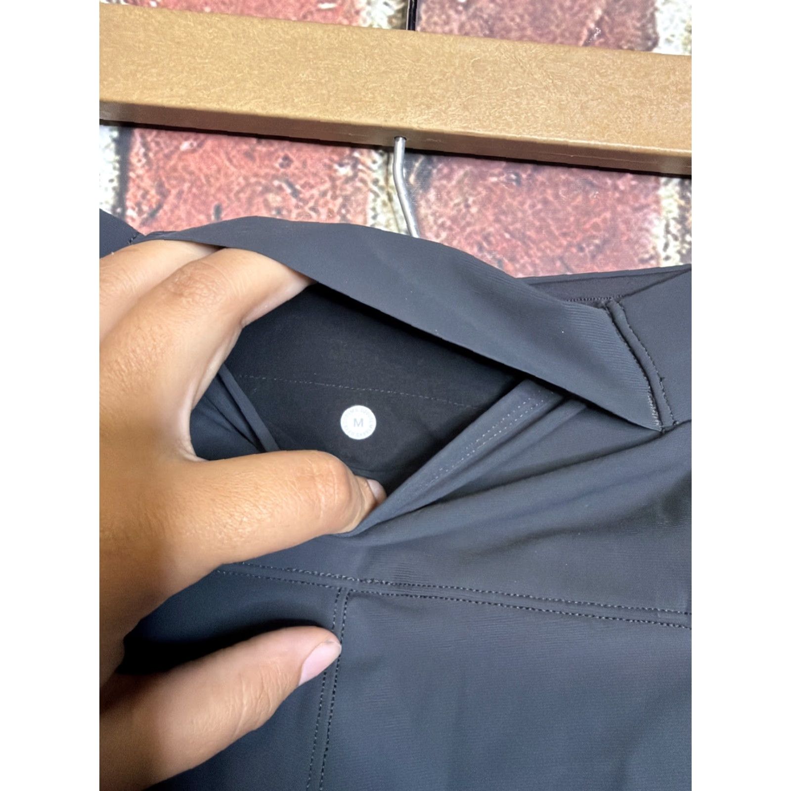 Lululemon Lululemon Surge Jogger Mens M Dark Grey Tapered Leg Athleisure Hole Size US 31 - 6 Thumbnail