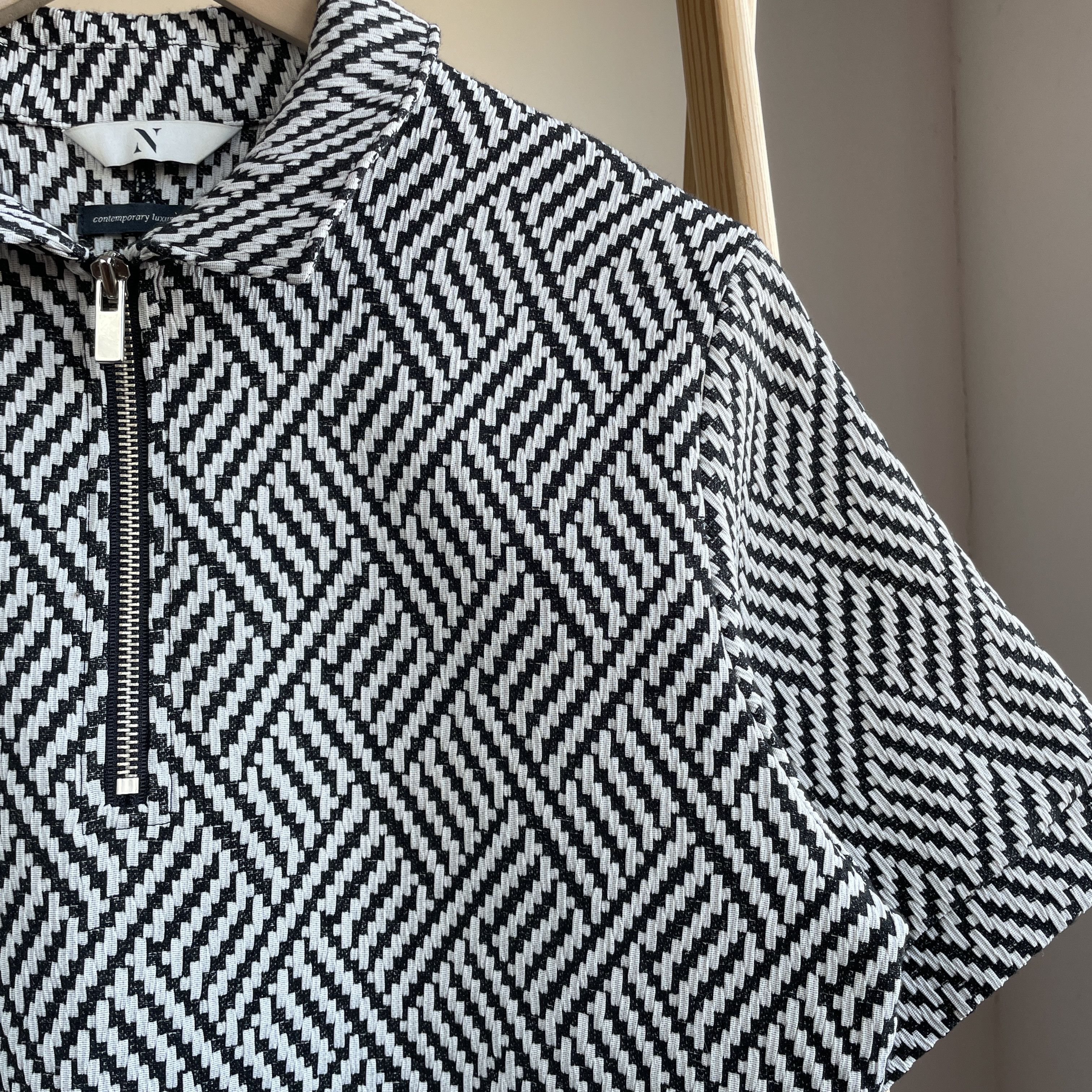 Other NOVU Woven Pattern Zip Polo T-Shirt Size M Size US M / EU 48-50 / 2 - 4 Thumbnail