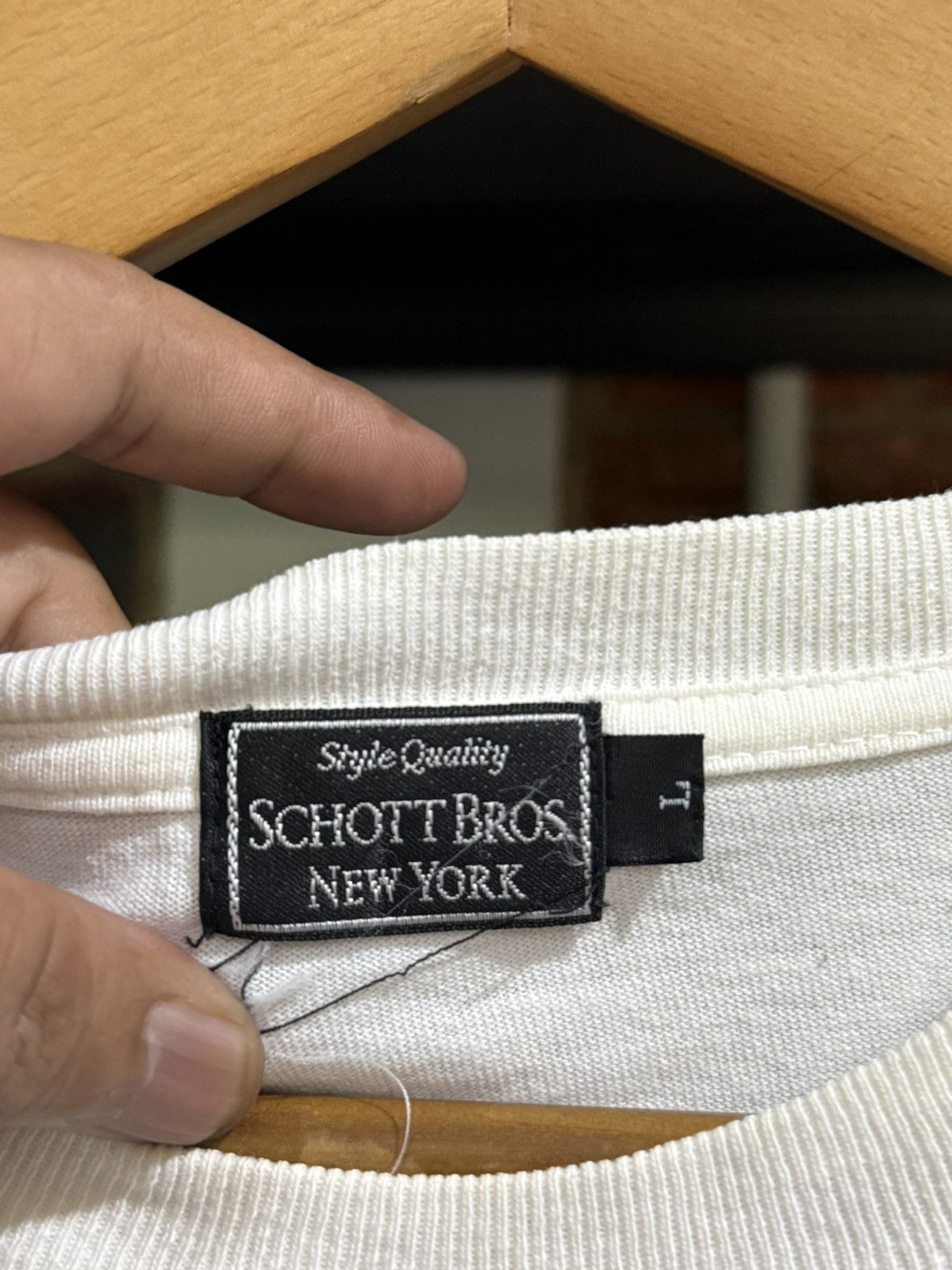 Schott Vintage Schott Bros X Xlarge Faded Tee Size US L / EU 52-54 / 3 - 11 Thumbnail