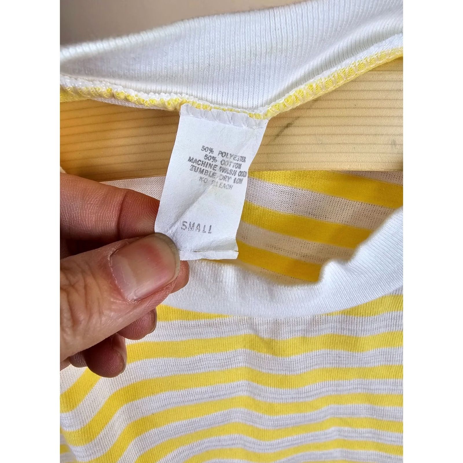 Etro VINTAGE Yellow Striped Disco Retro Slveeless Top T-Shirt SZ W-S Women Shirt Plus XS? Size S / US 4 / IT 40 - 3 Thumbnail