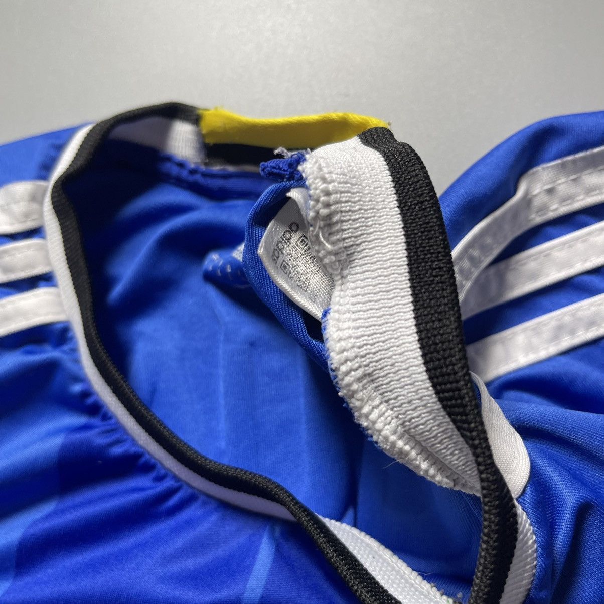 Vintage JUVENTUS ADIDAS 2016/2017 FOOTBALL AWAY JERSEY #9 HIGUAIN Size US L / EU 52-54 / 3 - 5 Thumbnail