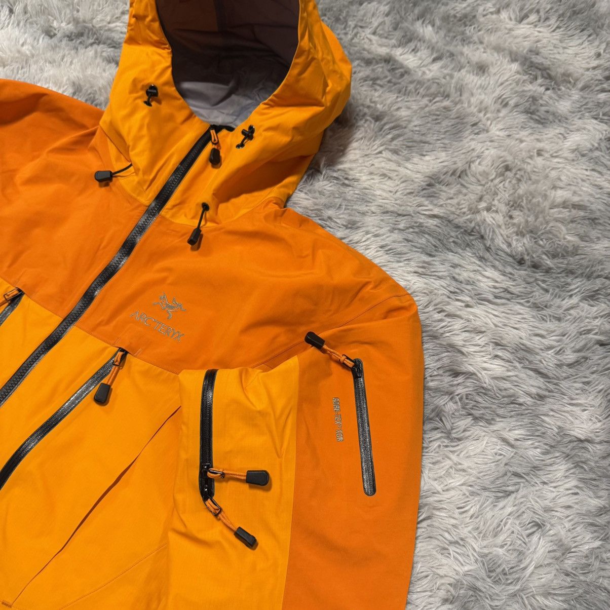 Arc'teryx Arc'teryx Alpha SV Jacket | Size XL | Orange GORE-TEX Pro Size US XL / EU 56 / 4 - 4 Thumbnail