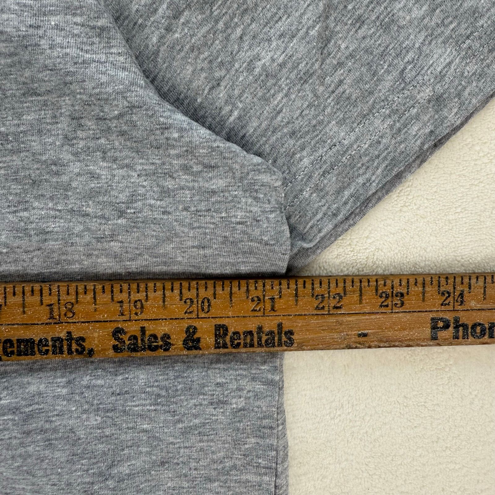Hurley WHOLESALE 17X HURLEY MENS LARGE HOT MESS GRAPHIC TEE GREY II Size US L / EU 52-54 / 3 - 3 Thumbnail