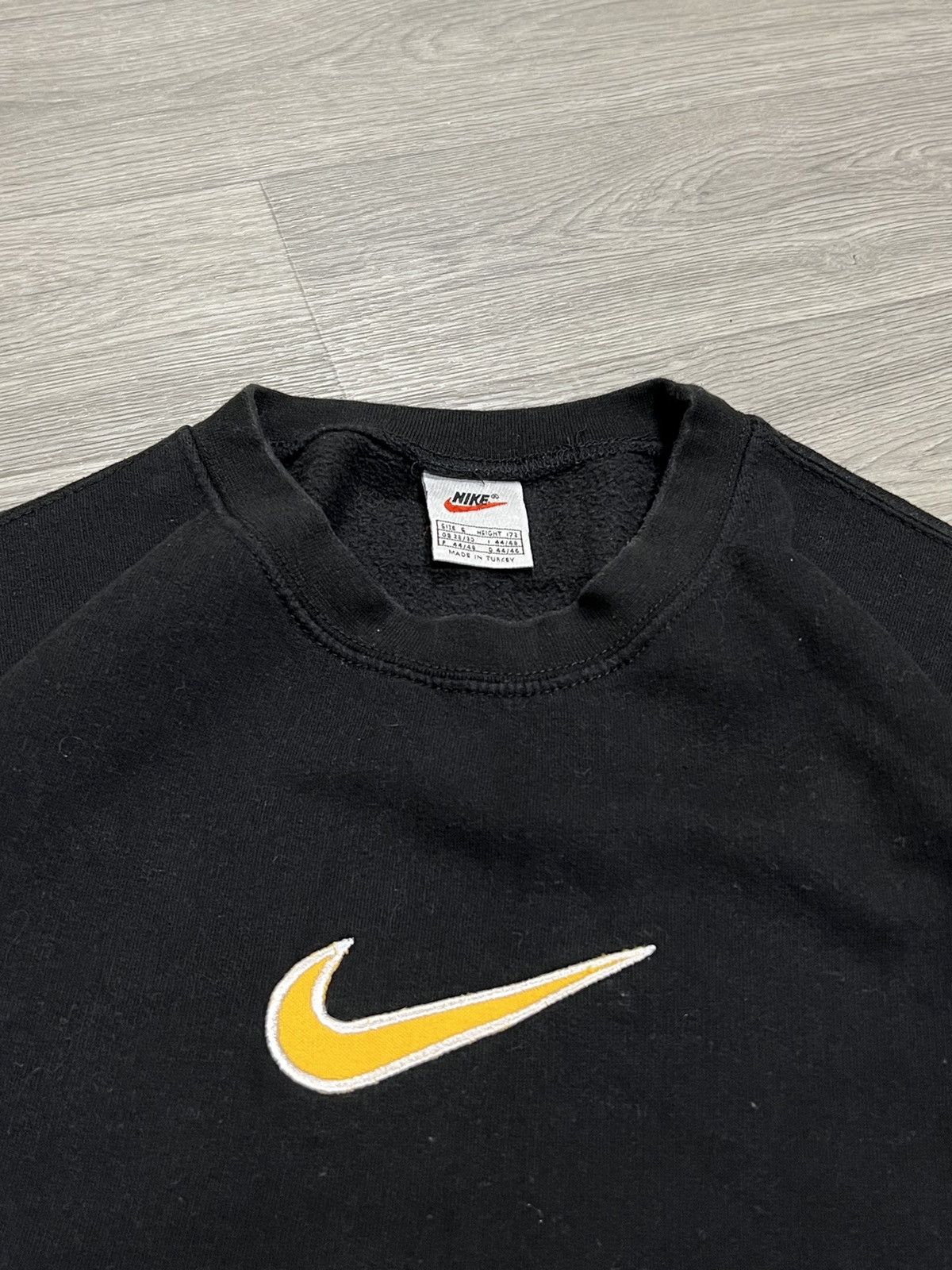 Vintage Nike center logo vintage sweatshirt men’s size S Size US S / EU 44-46 / 1 - 2 Thumbnail