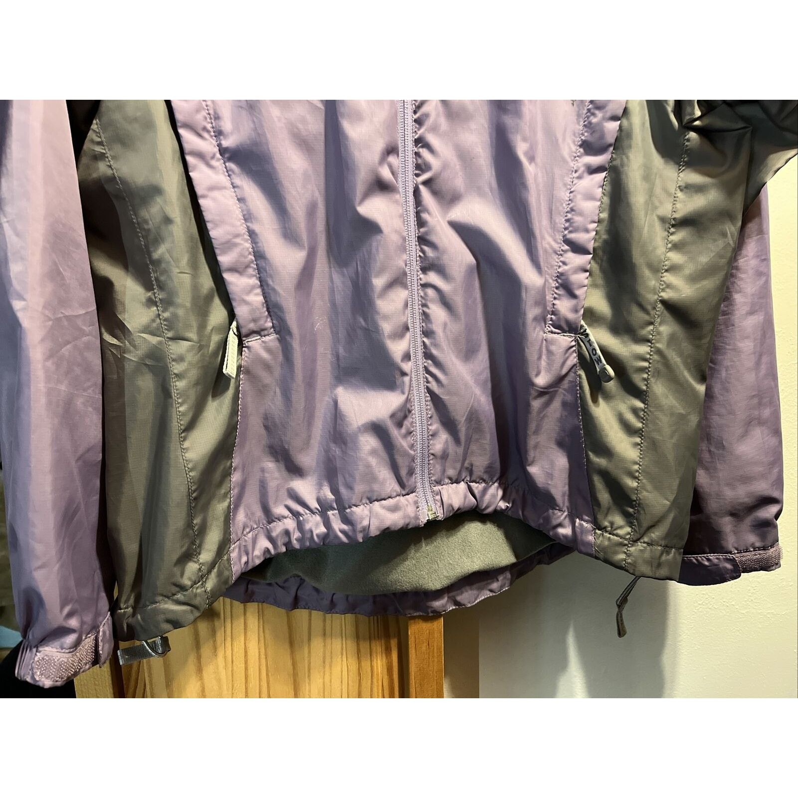 The North Face The North Face Womens M Purple Polyester Windbreaker Jacket Size M / US 6-8 / IT 42-44 - 8 Thumbnail