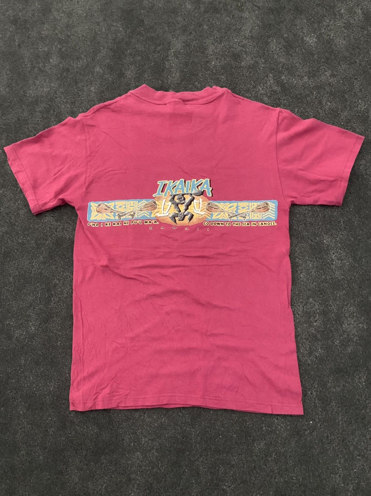Vintage Vintage 90s Hanes Beefy-T Ikaika Hawaiian T-Shirt Size US S / EU 44-46 / 1 - 5 Thumbnail