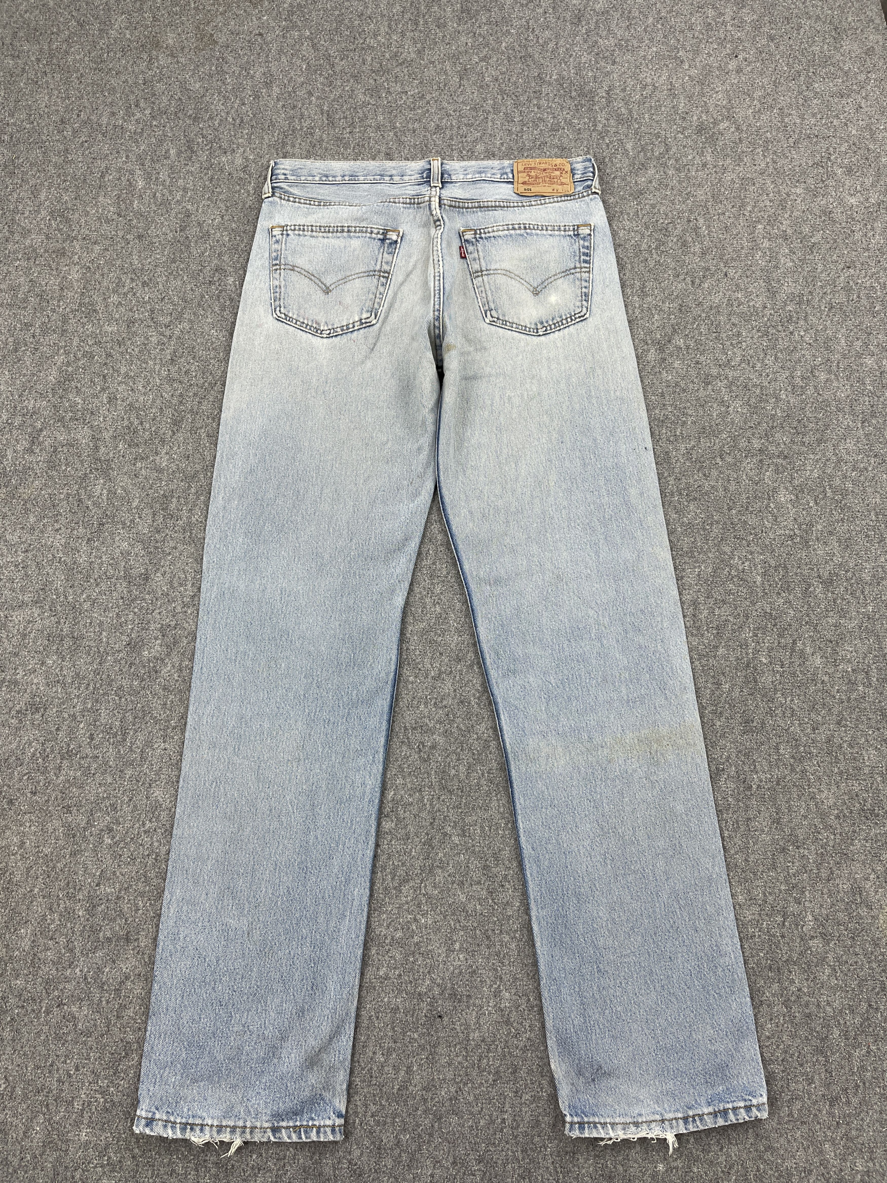 Levi's × Vintage Vintage 90s Levis 501 Light Washed Distressed Jeans Size US 33 - 3 Thumbnail