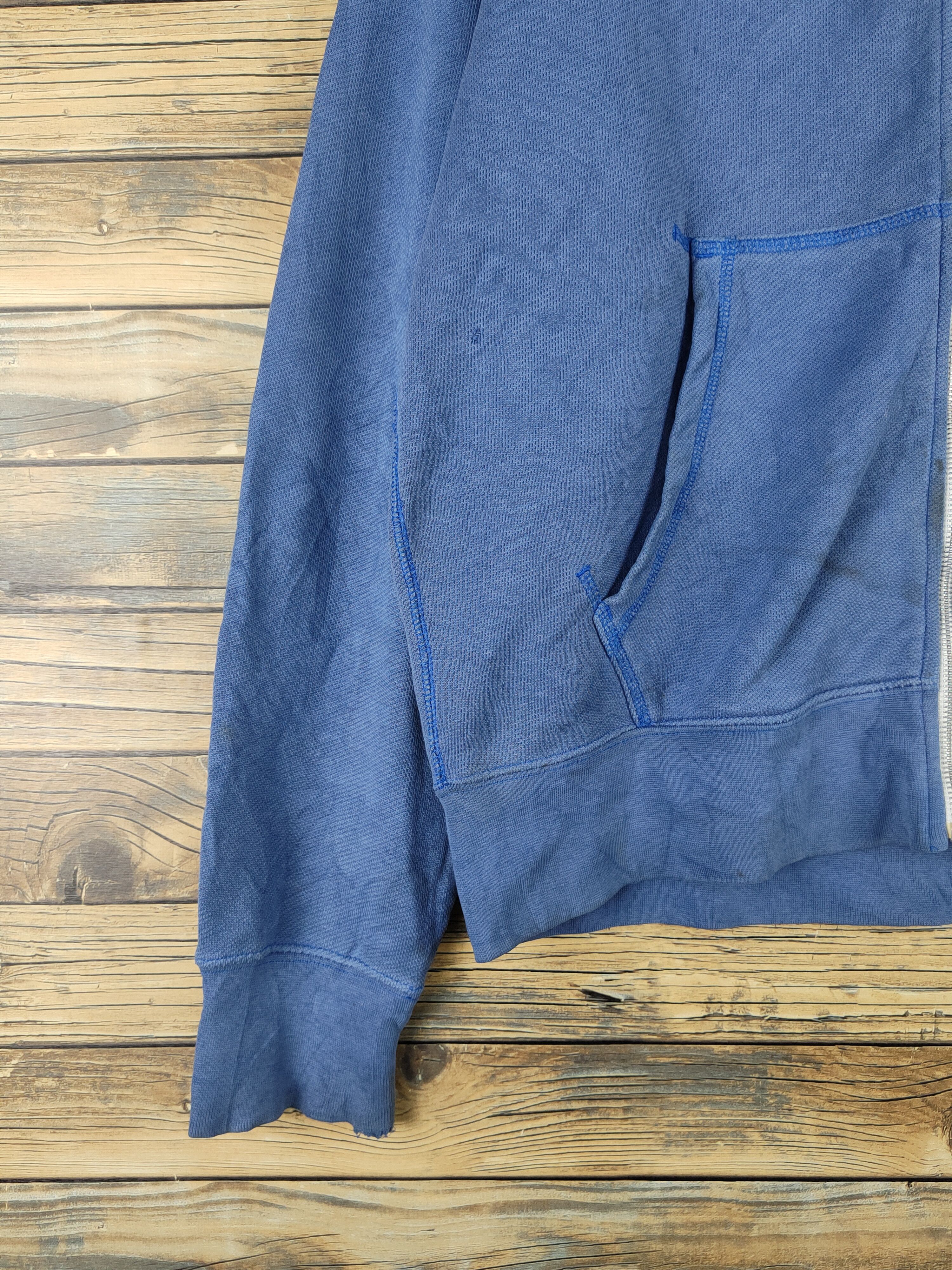Nike Nike vintage Blue Hoodie Sweaters #W1189 Size US L / EU 52-54 / 3 - 5 Thumbnail