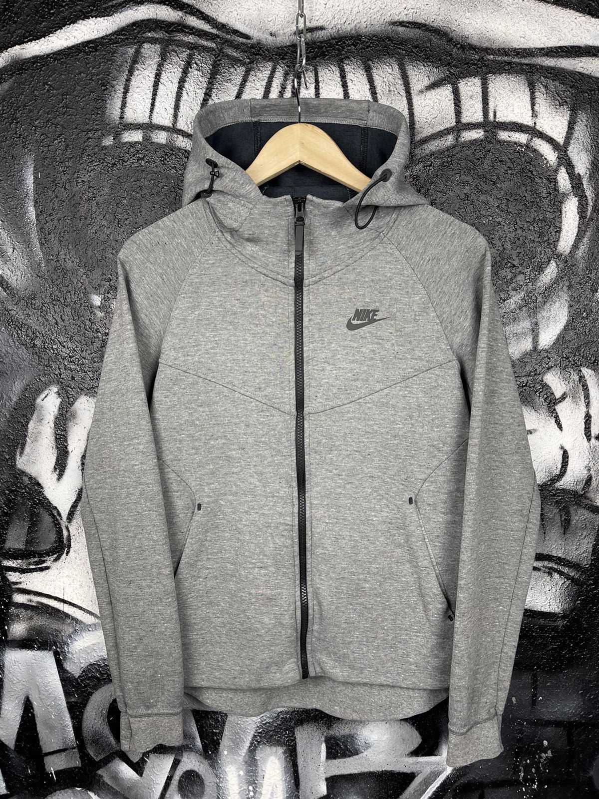 Nike Nike Sportswear Tech Fleece Grey Windrunner Full Zip Hoodie Women’s Size Medium Size M / US 6-8 / IT 42-44 - 2 Thumbnail