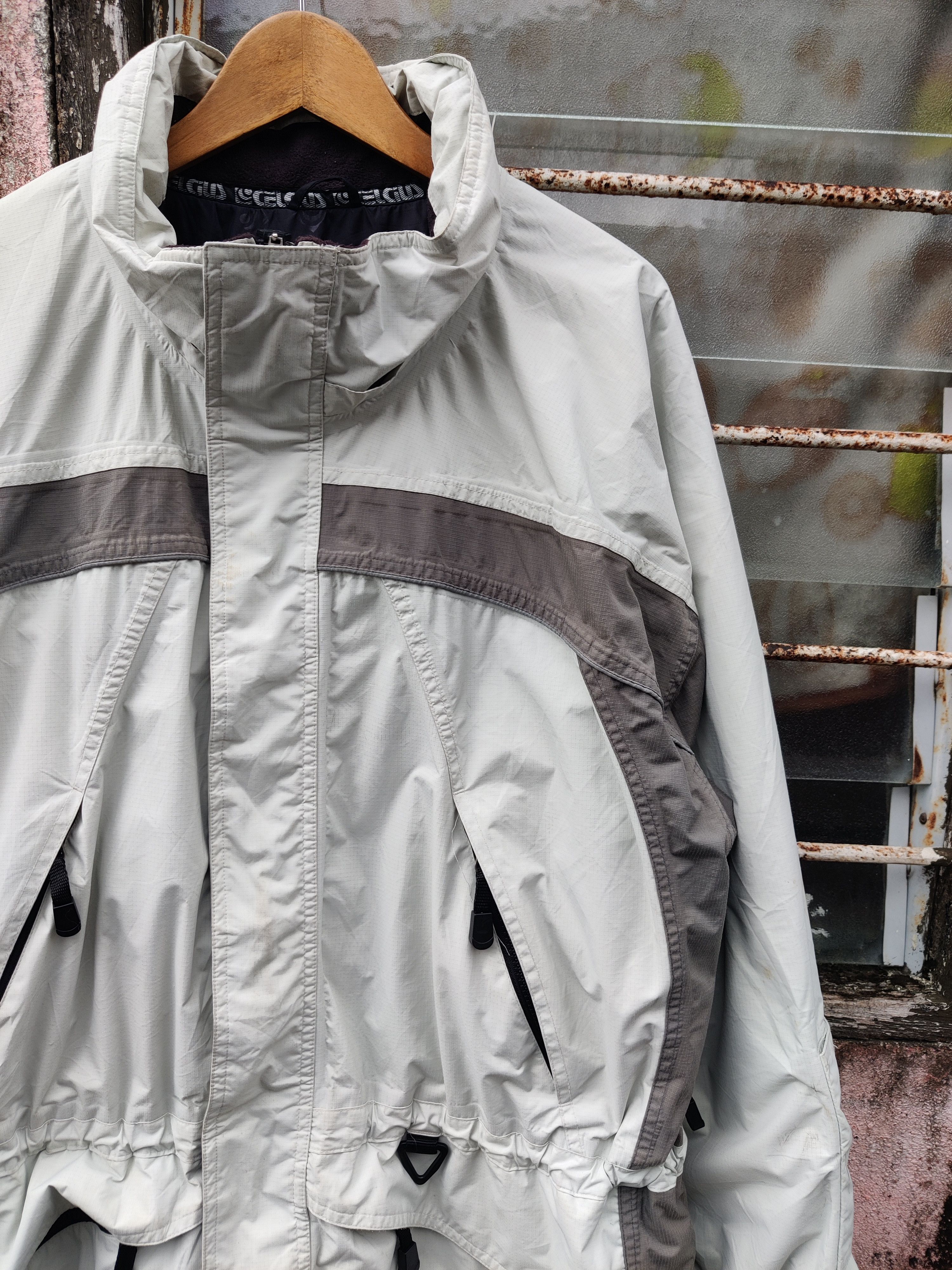 Japanese Brand Vintage Celcius Outwear Dupont Utility Jacket Size US XL / EU 56 / 4 - 2 Thumbnail
