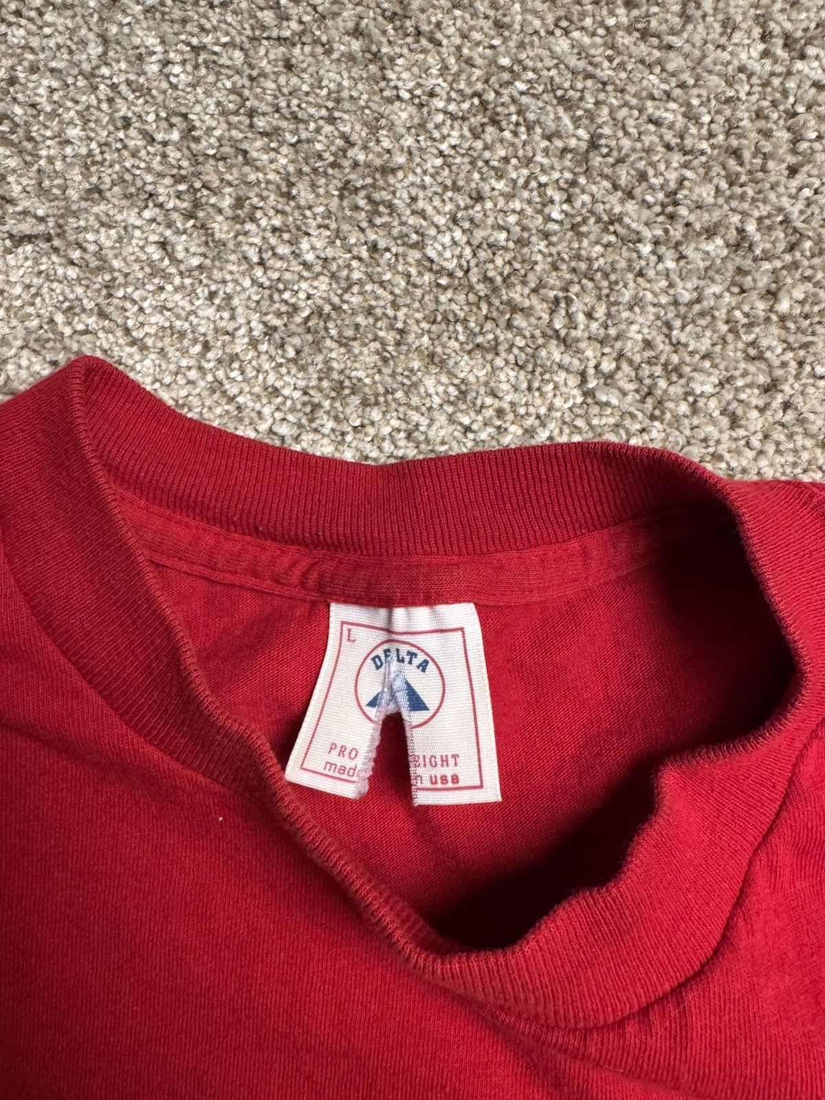 Delta RED VINTAGE DELTA PRO WEIGHT MADE IN USA GRAPHIC TEE Size US L / EU 52-54 / 3 - 2 Thumbnail