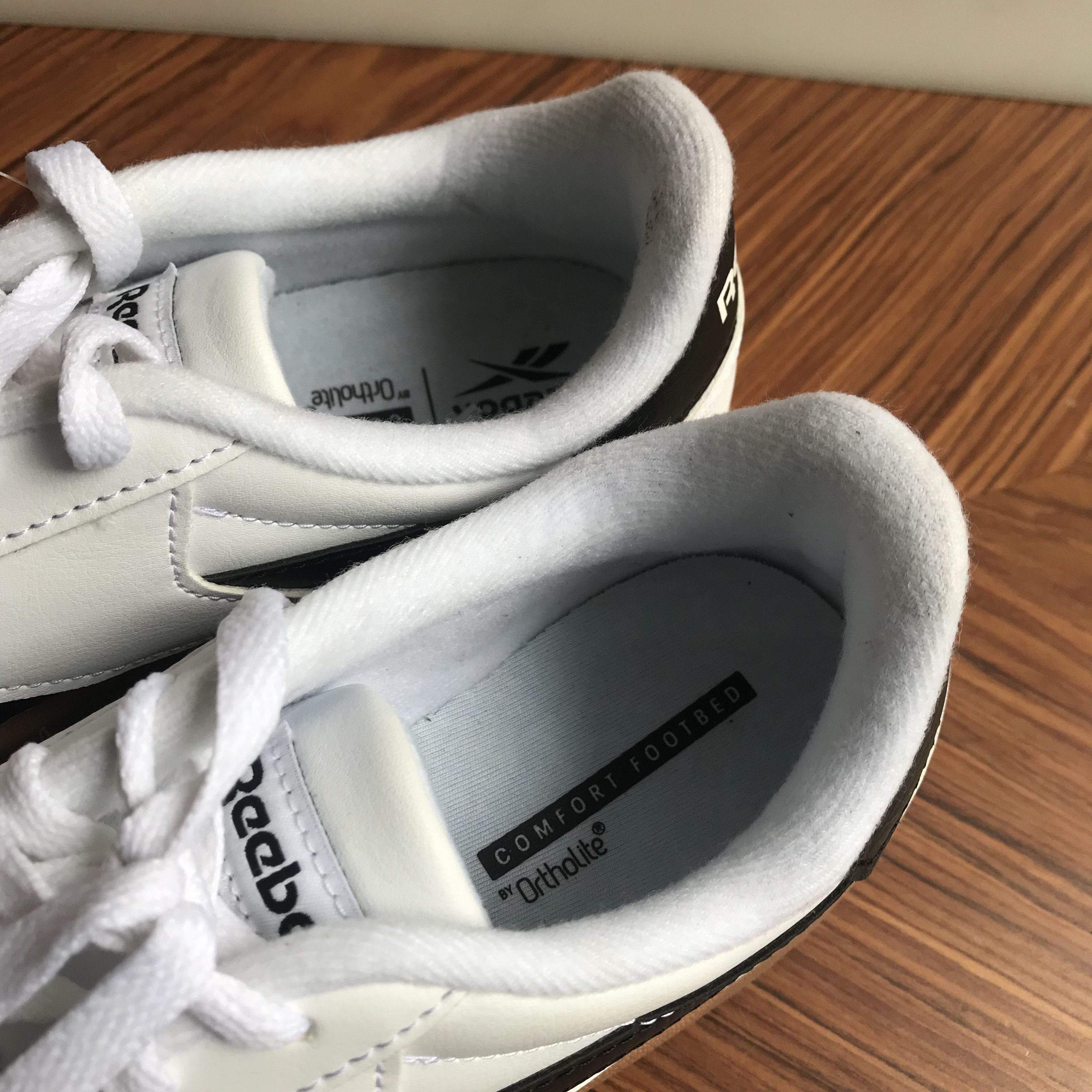 Reebok REEBOK SMASH EDGE WHITE Black lined Gum Sole Size 5uk 37.5 Size US 5 / EU 37 - 8 Thumbnail