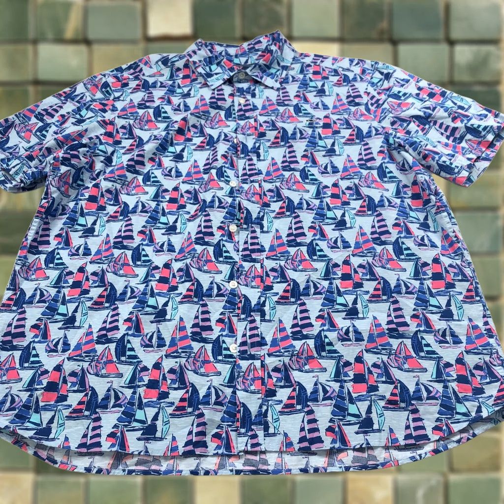 Vineyard Vines Vineyard Vines Classic Fit Whale XL Button SS Shirt All Over Print Boat Sailing Mens XL Blue Cotton Button-Up Shirt Size US XL / EU 56 / 4 - 1 Thumbnail