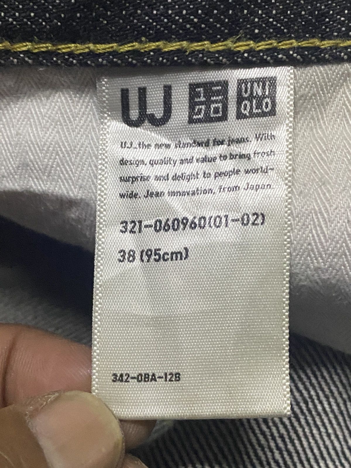 Undercover × Uniqlo Vintage Uniqlo Black Denim Selvedge Distressed Loose Jeans Size US 39 - 17 Thumbnail