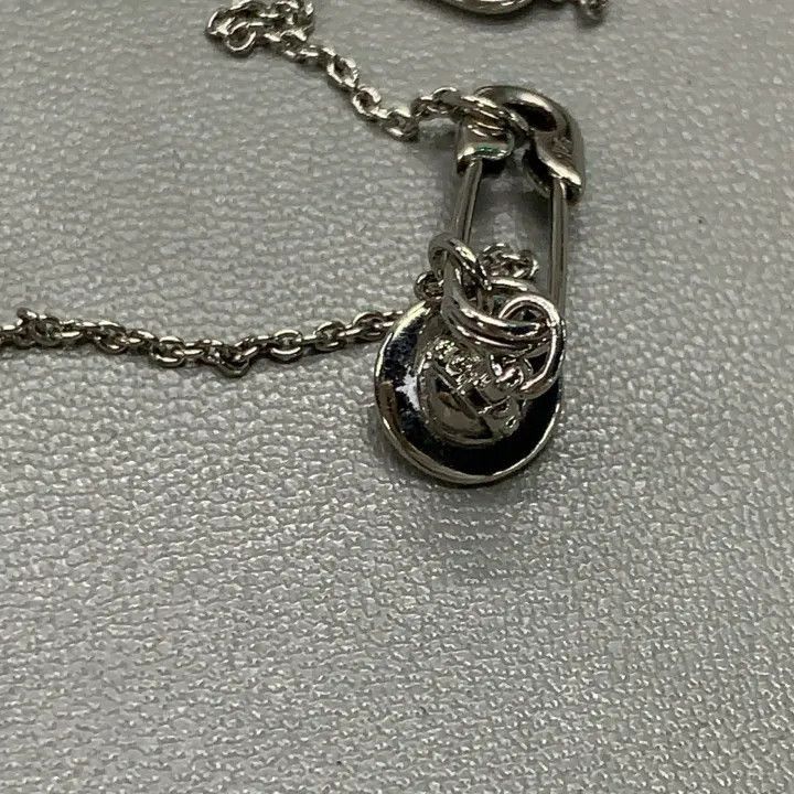 Vivienne Westwood Vivienne Westwood Silver Brooch Pendant Necklace Size ONE SIZE - 2 Thumbnail