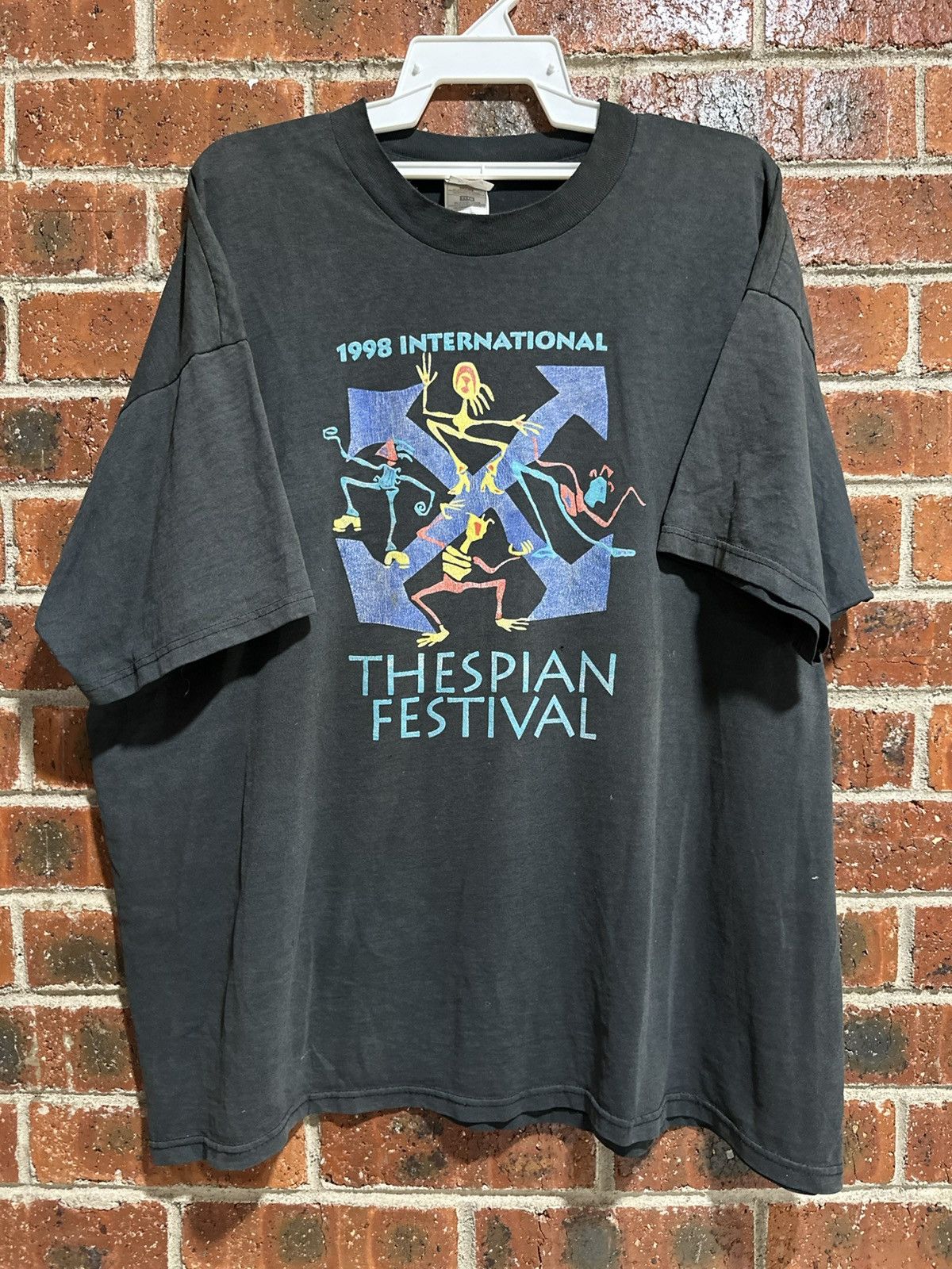 Fruit Of The Loom Thrashed vintage 1998 International The Spian Fest Tee Size US XXL / EU 58 / 5 - 1 Thumbnail