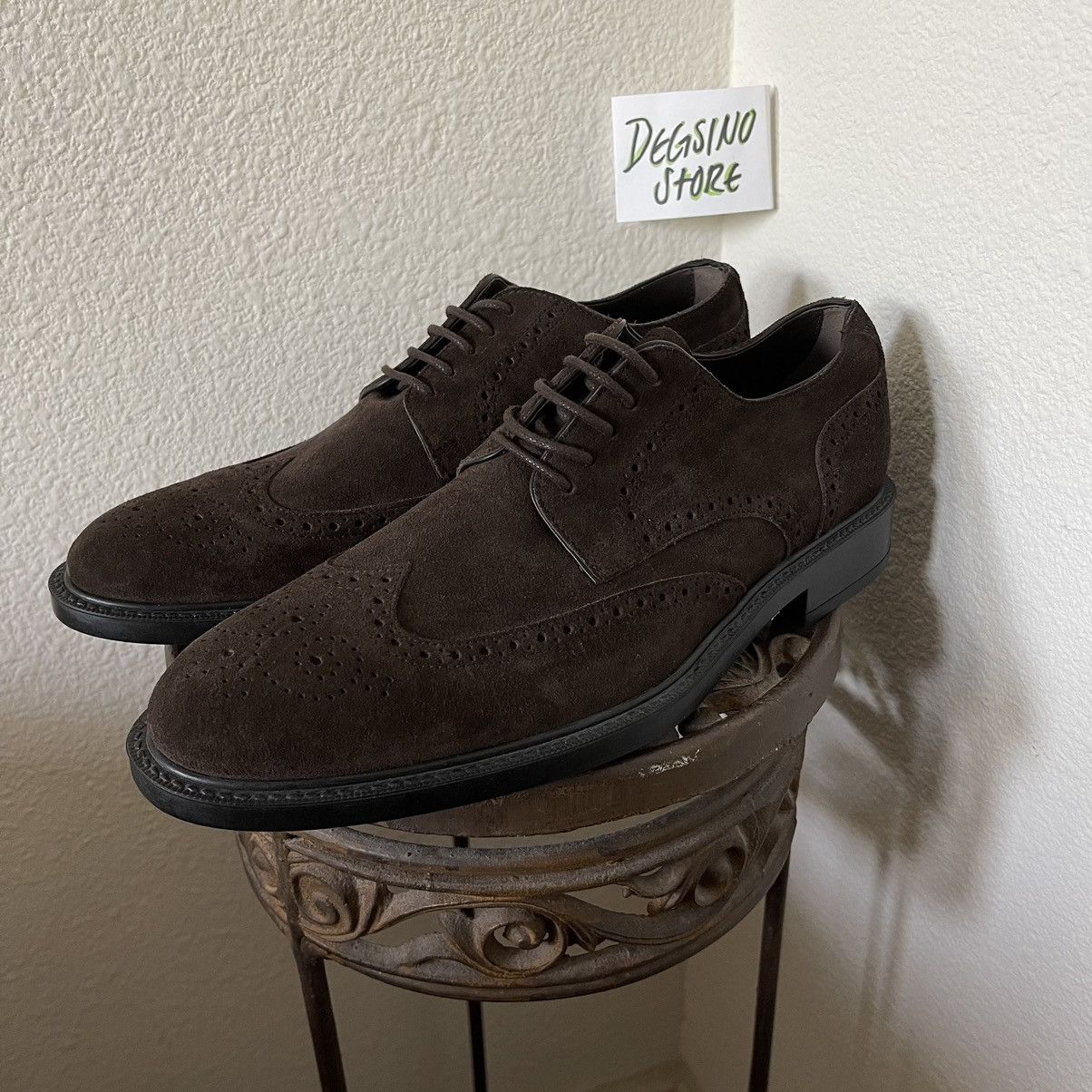 Tod’s Suede Oxford Wingtip in Ivory TODS Wingtip Suede Leather Shoes | A WORD.ONLINE SHOP main image 2