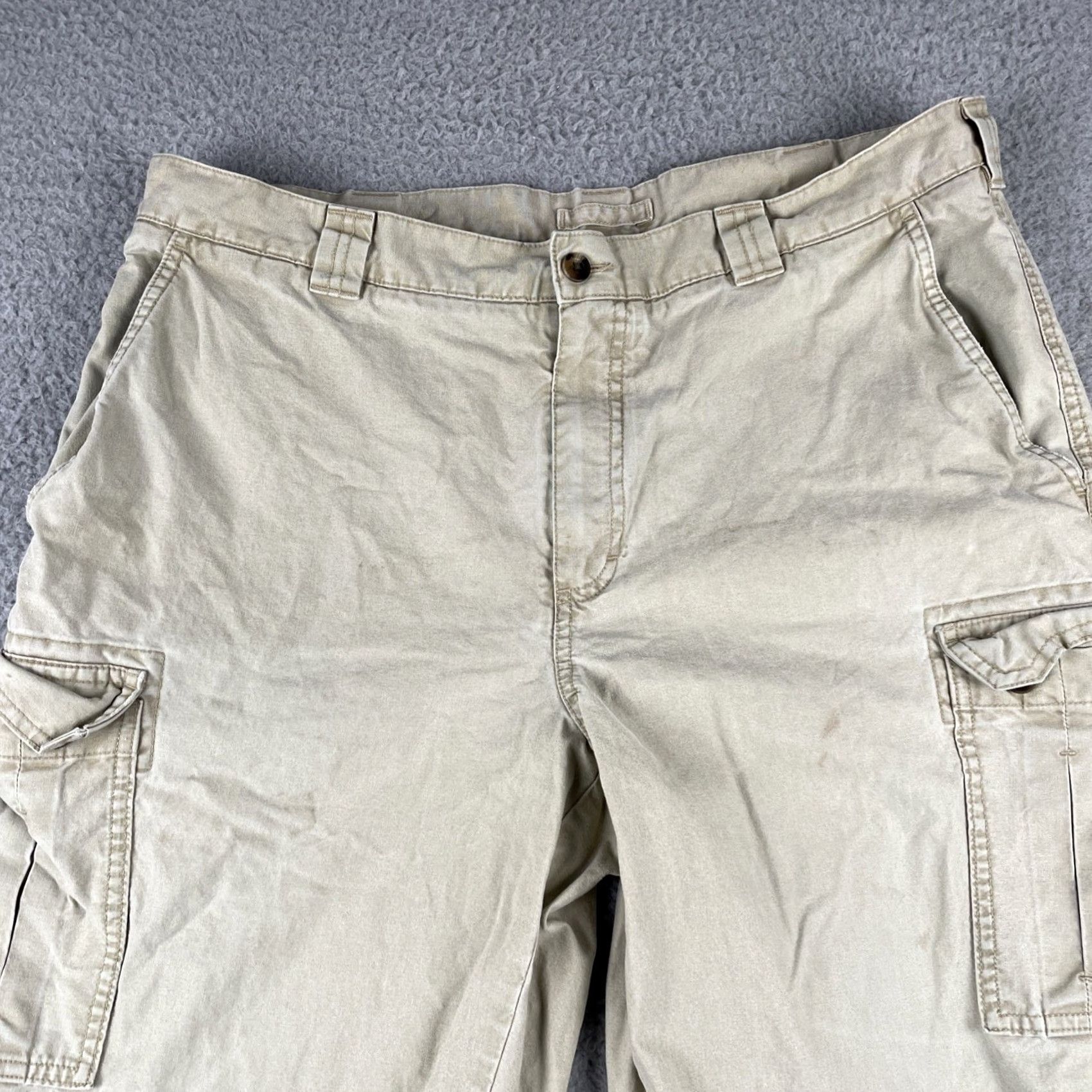 Vintage L.L.Bean Cargo Pants Men’s 35x30 Tan Khaki Beige 100% Cotton EUC Cargo Pants Mens Bay 35 Inseam 30 Size US 35 - 2 Thumbnail