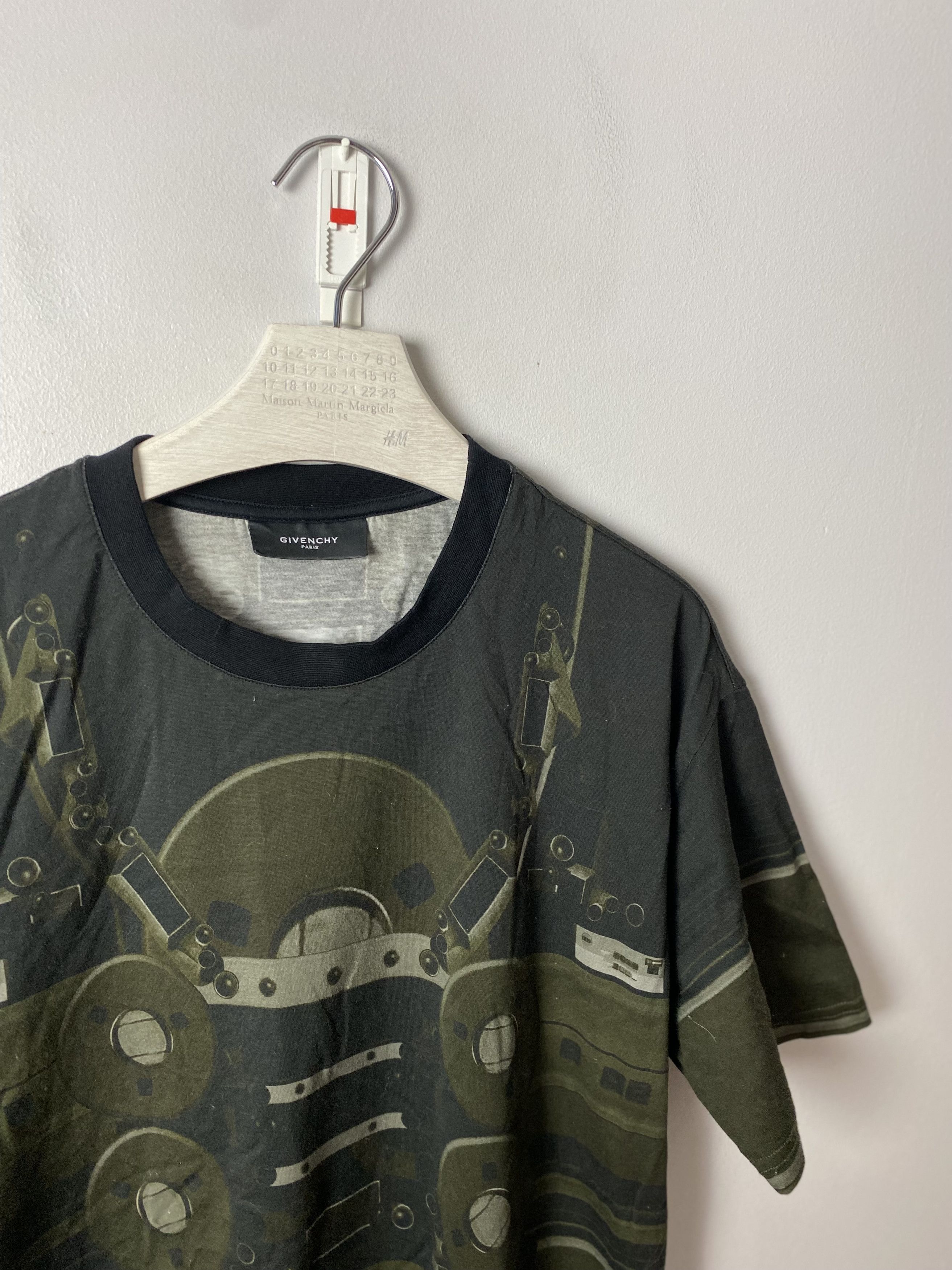 Givenchy Givenchy mixtape print t-shirt tee Size US M / EU 48-50 / 2 - 2 Thumbnail