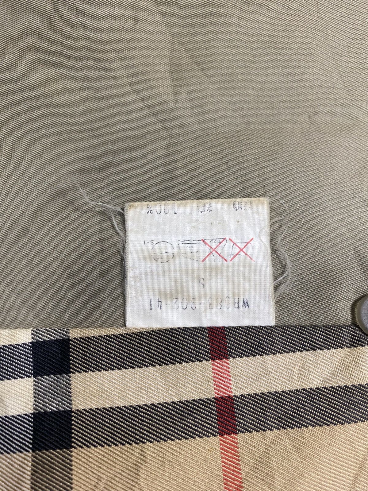 Burberry Vintage Burberry Nova Check Long Coats Size M / US 6-8 / IT 42-44 - 16 Thumbnail