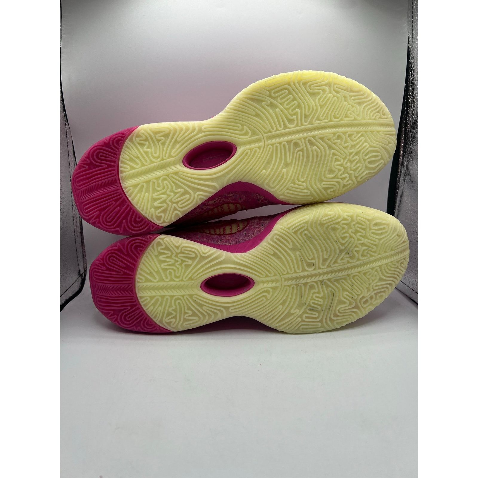 Nike Nike LeBron 21 “The World Is Your Oyster” size 10.5 mens Size US 10.5 / EU 43-44 - 5 Thumbnail