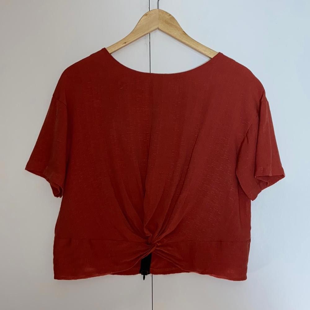 Designer Rust Twist Front Blouse Size Medium Size M / US 6-8 / IT 42-44 - 1 Thumbnail
