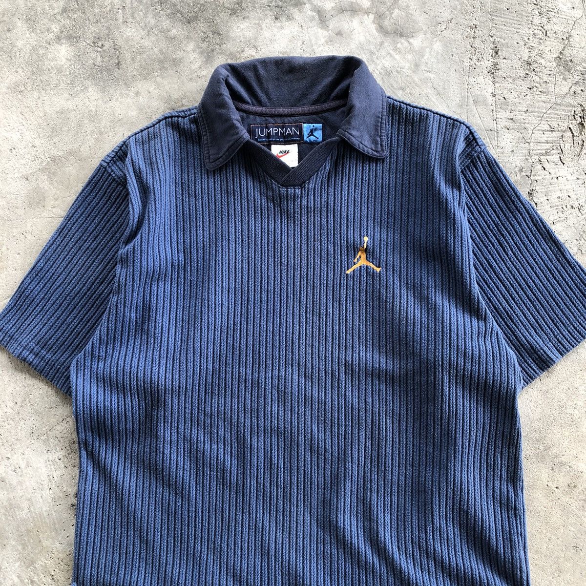 Nike NIKE Jordan Rare Embroidery Jump Man Collar Shirt Size US M / EU 48-50 / 2 - 2 Thumbnail