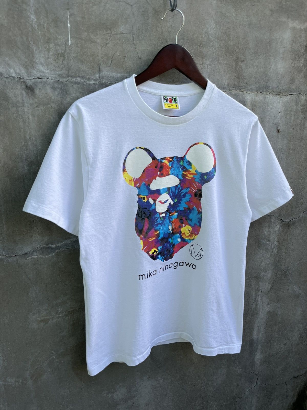Bape 2019 Mika Ninagawa Tee Size US M / EU 48-50 / 2 - 3 Thumbnail